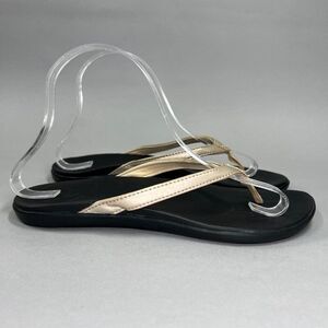 OluKai Women's Size 7 Ho'opio Hau‎ Flip Flop Sandals